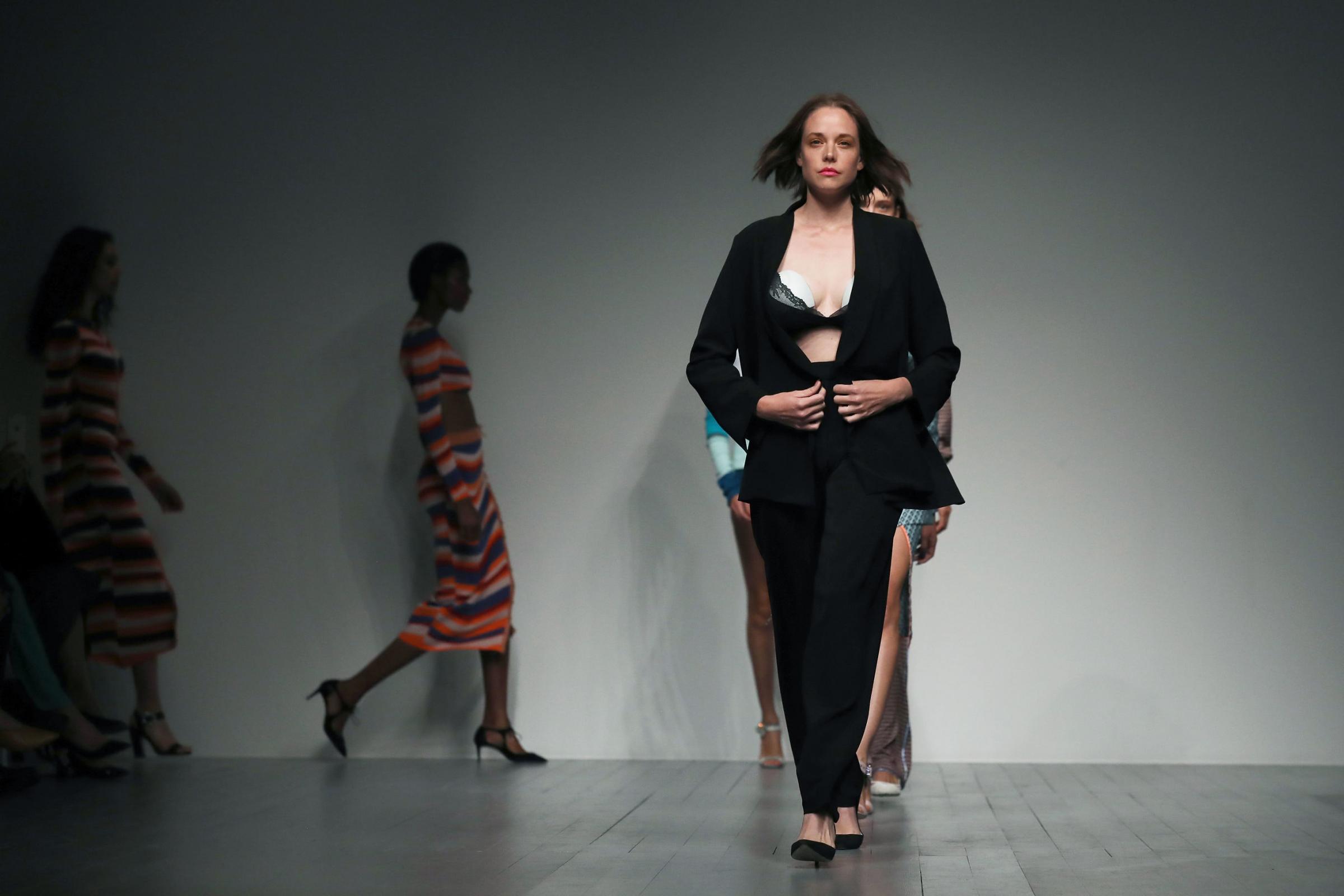 Model uses breast pumps on London Fashion Week catwalk