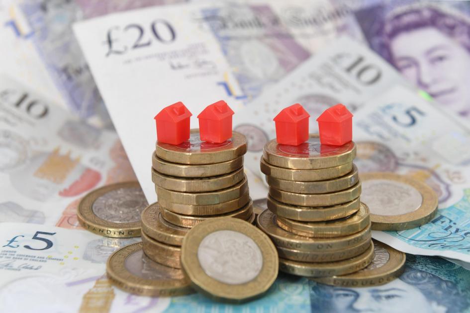 Average price paid for home insurance ‘at lowest levels in at least a decade’