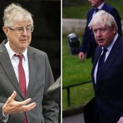 First minister Mark Drakeford (left) said the prime minister (right) said he would deliver a “proper Welsh dimension” to the UK’s Covid inquiry. Credit: PA